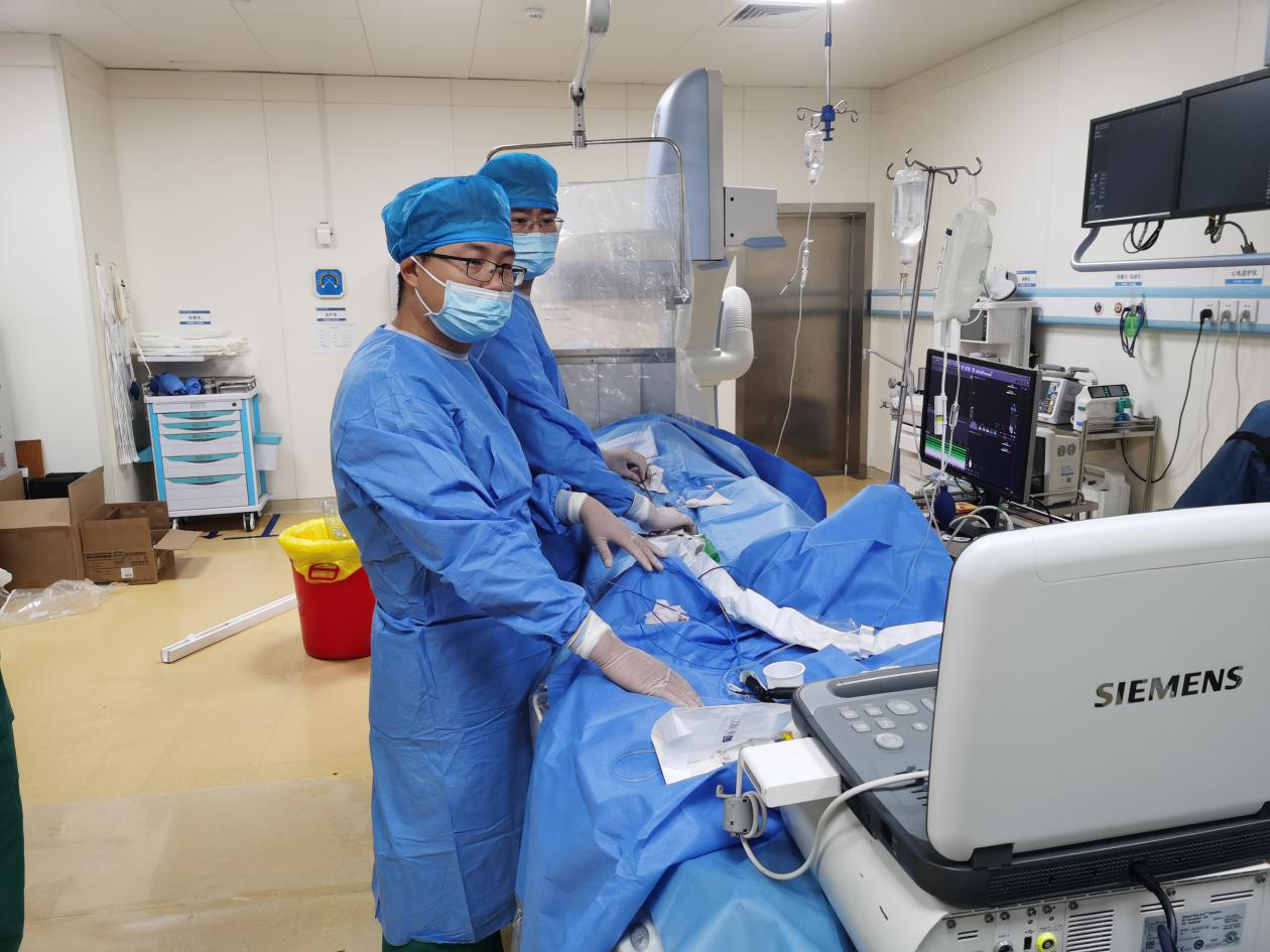 【临床一线】 我院心内科实施首例绿色电生理三维射频消融手术_患者